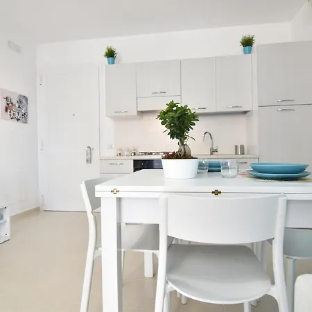 아파트 La Casa Di Nadi 마리나디라구사