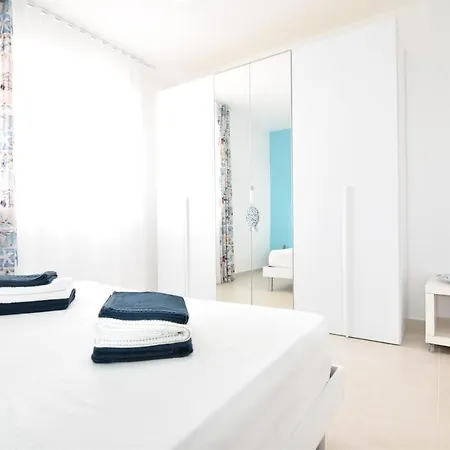 La Casa Di Nadi Daire Marina di Ragusa